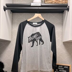 Mama bear baseball top size XL, fits smaller